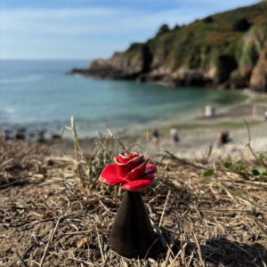 Red Flower Memorial Cremation Urn Mini Solid Bronze Sculpture